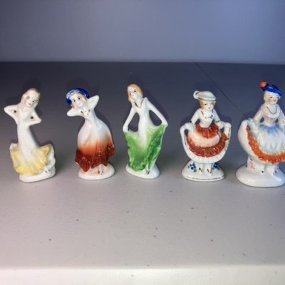 5 Occupied Japan Figurines - Approx. 2.5" Tall Hand Painted